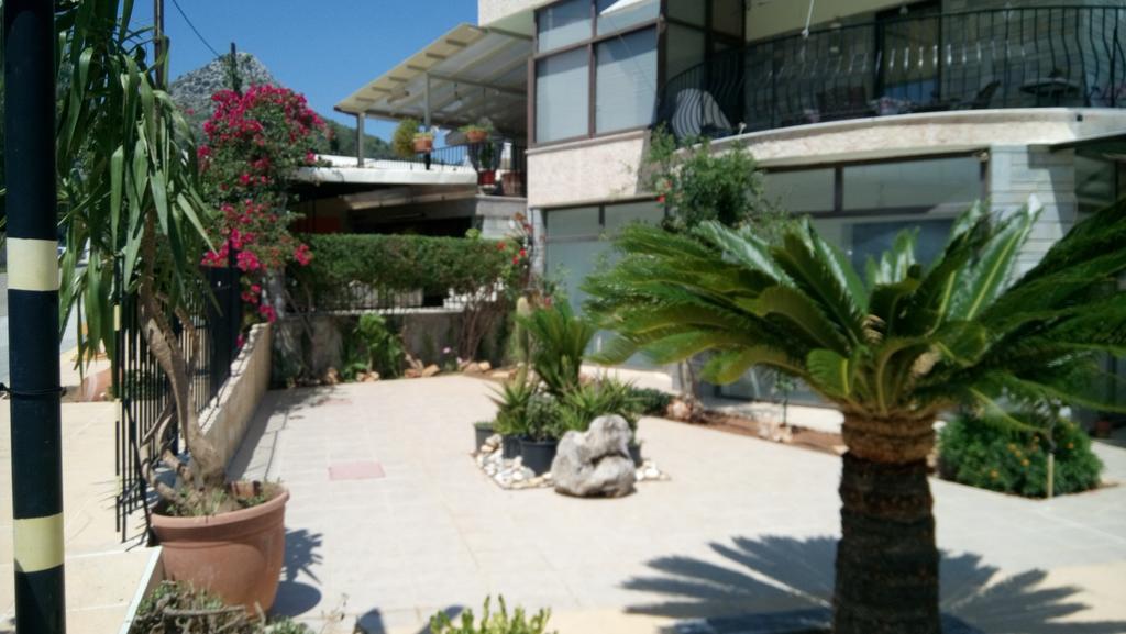 Villa George - Family Holidays Néa Mákri Exterior foto